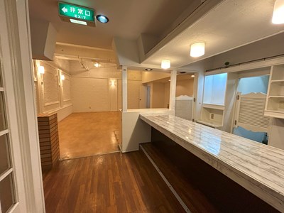 【賃料等10万円台】1階路面20坪！造作代金無し カフェ跡物件！ : 1階路面で賃料10万円台のカフェ跡です！