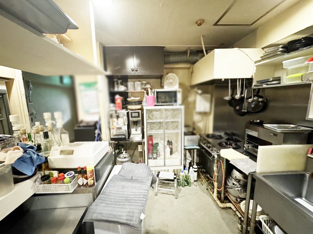 すすきのエリア 4階17坪 重飲食OK ライブ居酒屋居抜き！ : すすきのエリア ワンフロアー居酒屋居抜き！